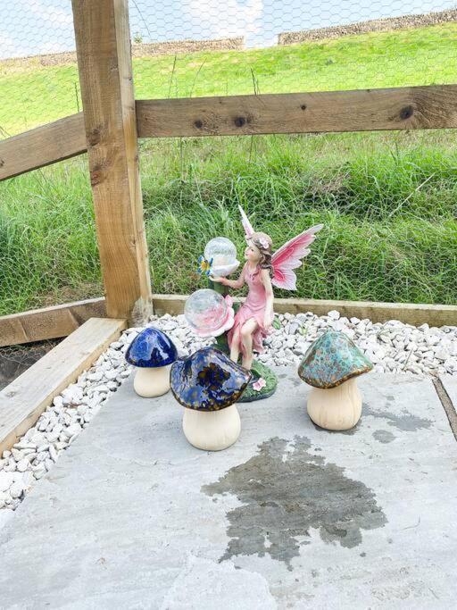 Luxury Detached Peak District Stone Barn - Dog Friendly Villa Hazelwood Esterno foto